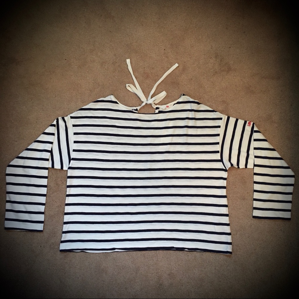 (#19) Levi's Women’s Striped Long Sleeve Crew Neck Top